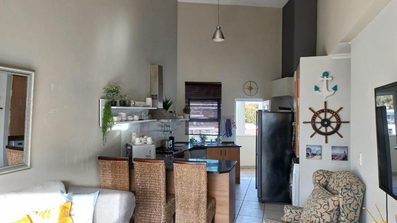 Nautica Apartment *