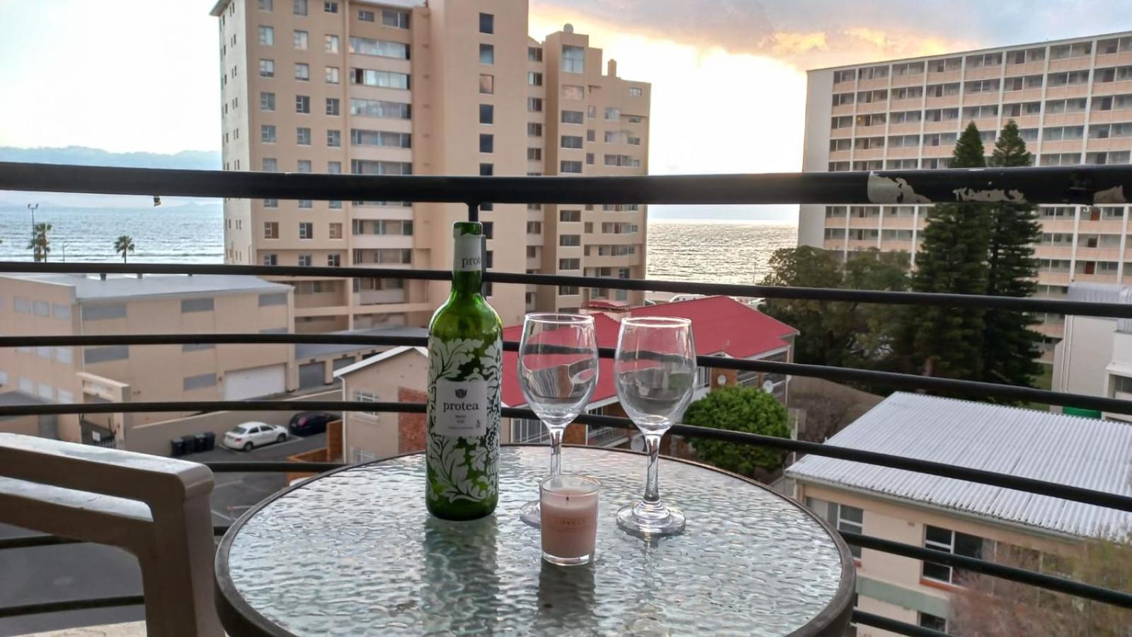 Nautica Apartment Cape Town